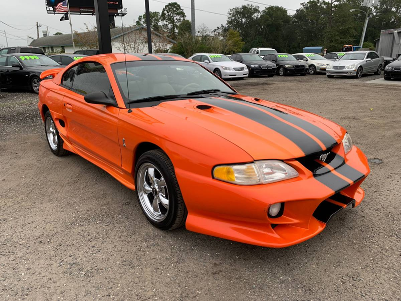 Illustration for article titled At $7,950, Could This 1997 Ford Mustang Cobra Get You To Bite?